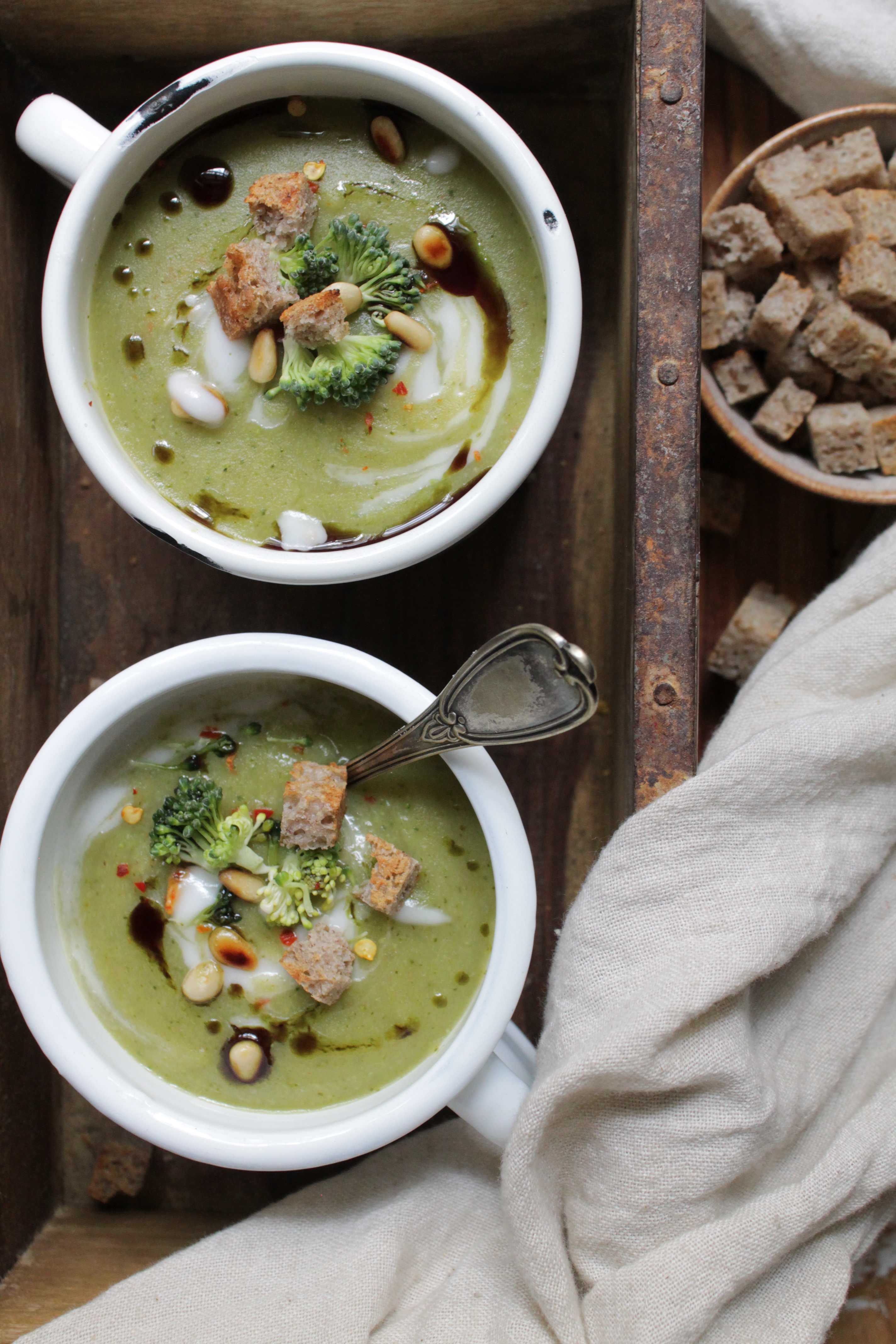 Brokkoli Kartoffel Suppe – Cleaneating Carry